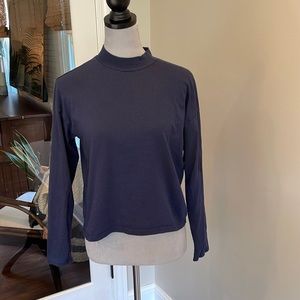 Everlane slightly cropped T